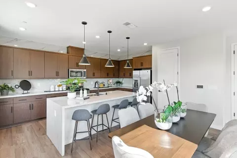 Kitchen - 5733 Pathway Dr, Fairfield, CA 94533 photo 1 of 15