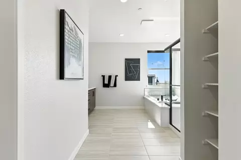 Entry Way - 5733 Pathway Dr, Fairfield, CA 94533 photo 8 of 16