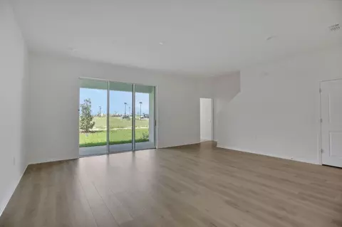 Living - 7570 Sea Oak Ct, Parrish, FL 34219 photo 3 of 7