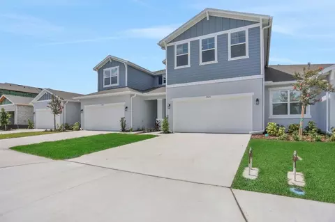 Exterior - 7570 Sea Oak Ct, Parrish, FL 34219 photo 3 of 12