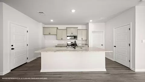 Kitchen - 35530 Evers Dr, Denham Springs, LA 70706 photo 1 of 1