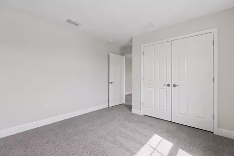 Bedroom - 8517 Dove Bog Ter, Parrish, FL 34219 photo 6 of 9