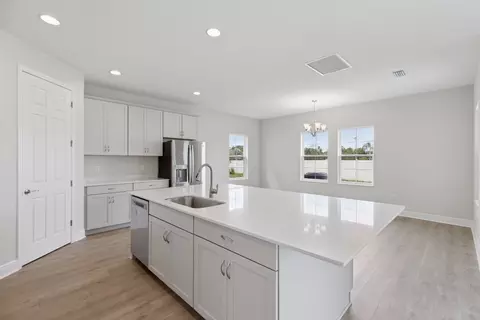 Kitchen - 8517 Dove Bog Ter, Parrish, FL 34219 photo 5 of 5