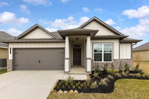101 Hejl Dr, Caldwell, TX 77836