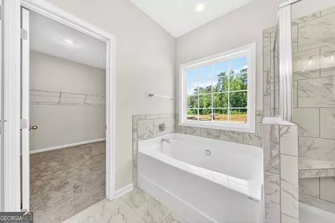 101 Beaver Creek Way, Lagrange, GA 30241