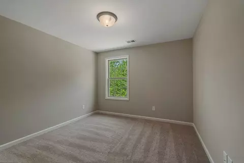 Bedroom - 101 Beaver Creek Way, Lagrange, GA 30241 photo 6 of 9