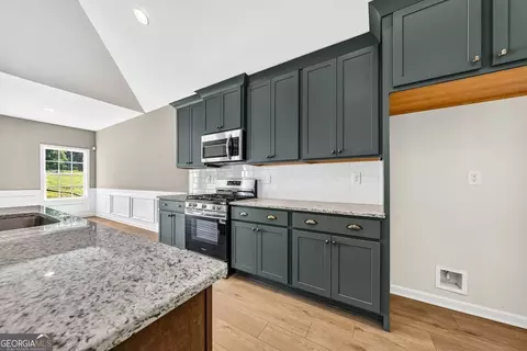 Kitchen - 101 Beaver Creek Way, Lagrange, GA 30241 photo 1 of 3