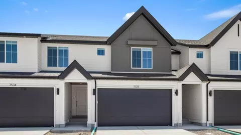 718 N 1600 E, Salem, UT 84653