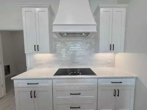 Kitchen - 2016 Yarrow, Temple, TX 76502 photo 3 of 8