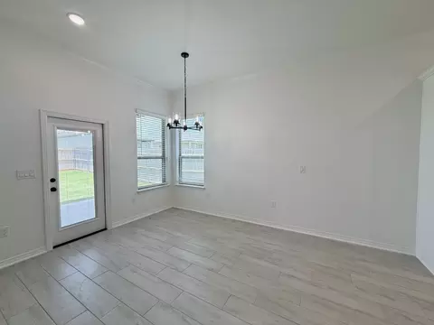 Dining - 2016 Yarrow, Temple, TX 76502 photo 1 of 3