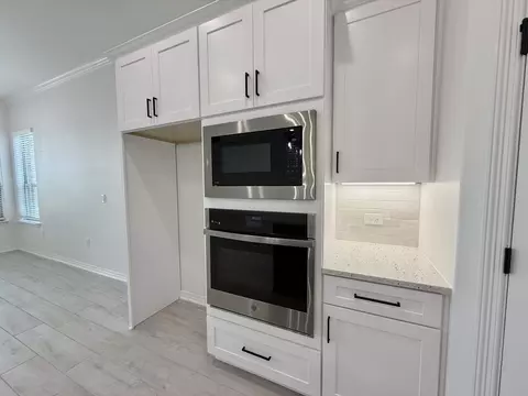 Kitchen - 2016 Yarrow, Temple, TX 76502 photo 2 of 8
