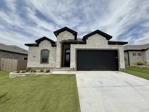 2016 Yarrow, Temple, TX 76502