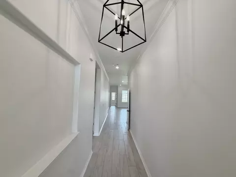 Entry Way - 2016 Yarrow, Temple, TX 76502 photo 1 of 3