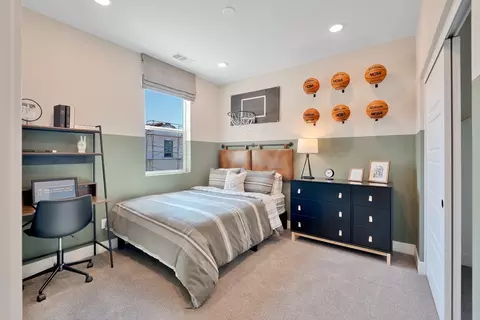 Bedroom - 165 Bushwillow Way, Piru, CA 93040 photo 4 of 9