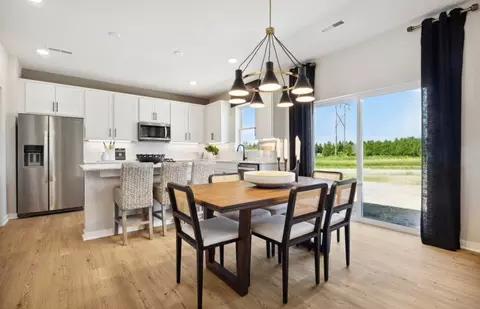 Dining - 1546 149th St, Rosemount, MN 55068 photo 2 of 2