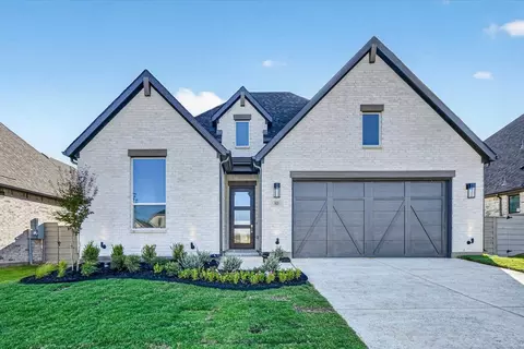 9820 Oak Glade Dr, Denton, TX 76207