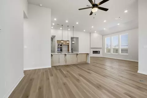 Living - 17705 Coronation St, Conroe, TX 77302 photo 4 of 4