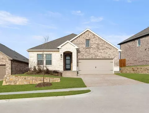 737 Landon Ln, Justin, TX 76247