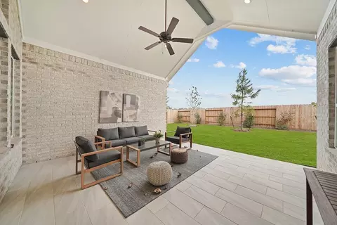 Exterior - 8407 Shyleaf Ct, Fulshear, TX 77441 photo 8 of 9