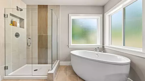 Bath - 9202 NE 186th Pl, Bothell, WA 98011 photo 4 of 5