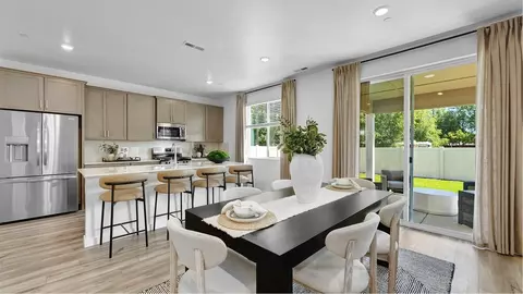 Dining - 2619 Fall Line St, Caldwell, ID 83607 photo 2 of 2
