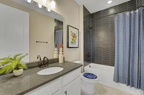 Bath - 4405 Firefly Ln, Saint Cloud, FL 34772 photo 1 of 3