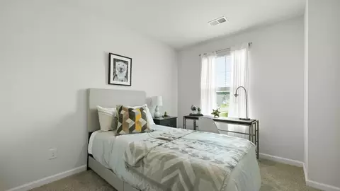 Bedroom - 102 Lakeside Ln, Rincon, GA 31326 photo 7 of 7