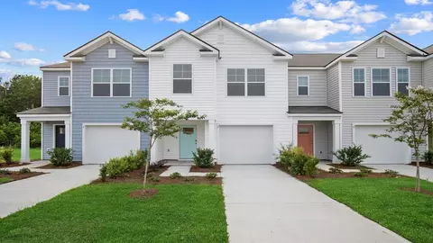 Exterior - 102 Lakeside Ln, Rincon, GA 31326 photo 1 of 2