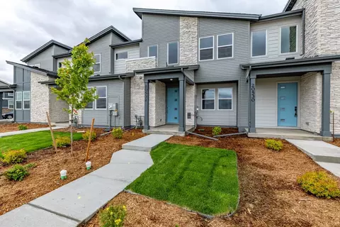 Exterior - 20532 E 58th Ave, Aurora, CO 80019 photo 2 of 17