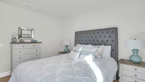 Bedroom - 7563 Sable Dr, Foley, AL 36535 photo 6 of 13