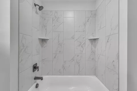 Bath - 128 Boone Docks Dr, Broadway, NC 27505 photo 3 of 9