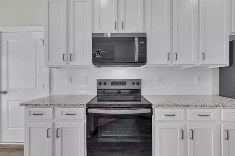 Kitchen - 128 Boone Docks Dr, Broadway, NC 27505 photo 3 of 8