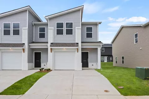314 Parksville Pl, Greenville, SC 29605