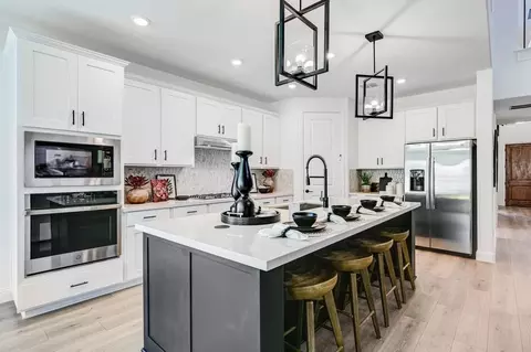 Kitchen - 2040 Bluestem Rd, Celina, TX 75009 photo 6 of 11