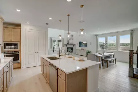 Kitchen - 2040 Bluestem Rd, Celina, TX 75009 photo 4 of 11