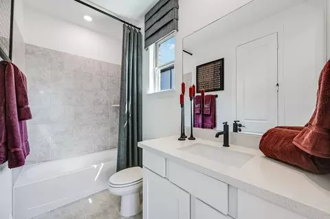 Bath - 2040 Bluestem Rd, Celina, TX 75009 photo 10 of 17