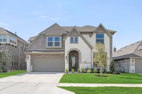 1040 Snowy Owl Dr, Alvarado, TX 76009