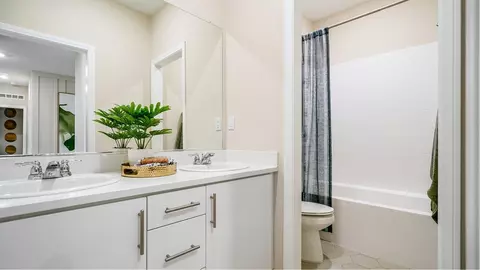 Bath - 79400 Alhambra Ct, Indio, CA 92203 photo 1 of 3