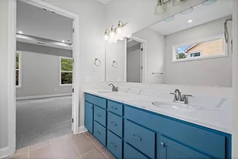Bath - 718 Conley Dr, Canton, GA 30115 photo 1 of 2