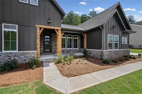 Exterior - 718 Conley Dr, Canton, GA 30115 photo 6 of 15