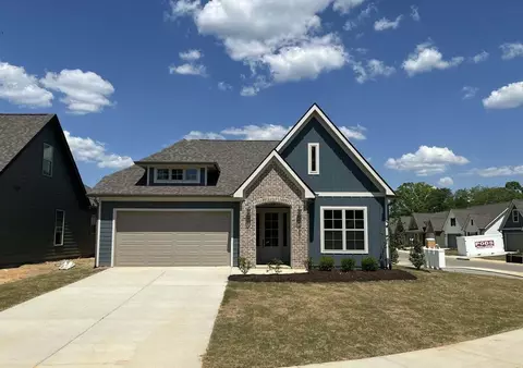 1557 Storyvale Ln, Hixson, TN 37343