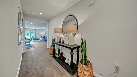 Entry Way - 658 Glacier Rd, Lexington, SC 29072 photo 4 of 7