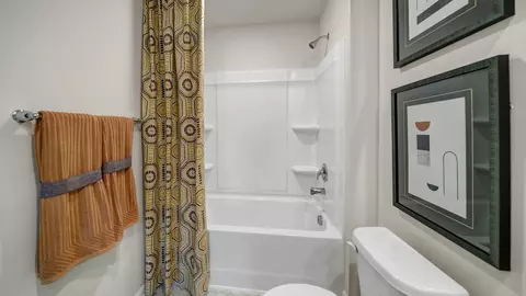 Bath - 658 Glacier Rd, Lexington, SC 29072 photo 7 of 8