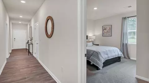 Entry Way - 658 Glacier Rd, Lexington, SC 29072 photo 2 of 7