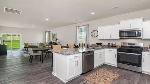 Kitchen - 658 Glacier Rd, Lexington, SC 29072 photo 4 of 7