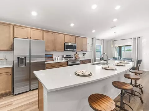 Kitchen - 754 SW 77th Cir, Ocala, FL 34474 photo 2 of 5