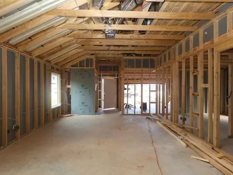 Entry Way - 624 Falling Cave Dr, Willis, TX 77378 photo 6 of 8