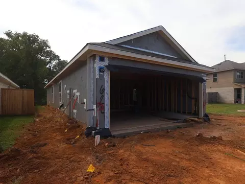 Exterior - 624 Falling Cave Dr, Willis, TX 77378 photo 14 of 20