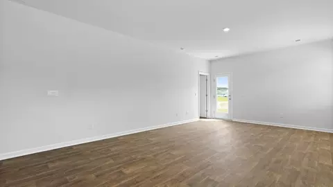617 Perch Ln, Santee, SC 29142 photo 9
