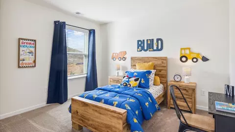 Bedroom - 7331 Babbling Brook Ln, Corryton, TN 37721 photo 5 of 17